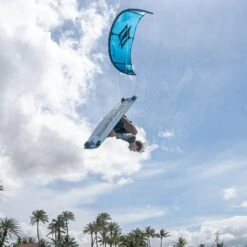 Naish 2024 Pivot Freeride / Wave Kite - 30% Off 19 Naish 2024 Pivot Freeride / Wave Kite - 30% Off -Kite Boarding Shop 900 naish 2024 pivot size bar a3