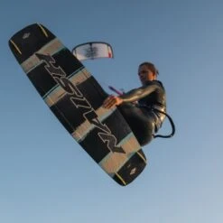 2024 Naish Traverse Freeride Freestyle Twintip Kiteboard 18 2024 Naish Traverse Freeride Freestyle Twintip Kiteboard -Kite Boarding Shop 900 naish 2024 traverse size 9