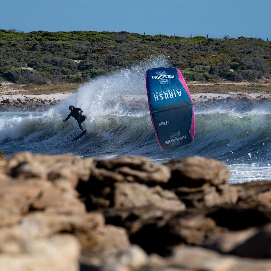 2022 Airush Session Surf / Wave Kite 3 2022 Airush Session Surf / Wave Kite - Image 3