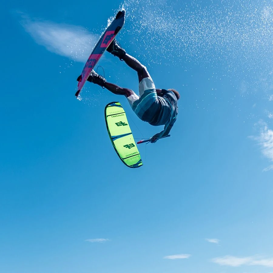 2023 Crazyfly Hyper - Big Air Kite - 40% Off 4 2023 Crazyfly Hyper - Big Air Kite - 40% Off - Image 4