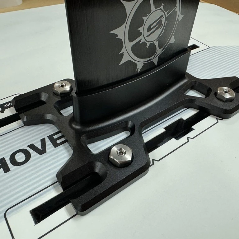 Foilite Easy Track - Universal M6 Titanium Hydrofoil Set 7 Foilite Easy Track - Universal M6 Titanium Hydrofoil Set - Image 7