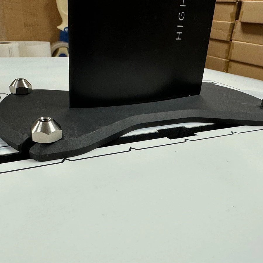 Foilite Easy Track - Universal M6 Titanium Hydrofoil Set 8 Foilite Easy Track - Universal M6 Titanium Hydrofoil Set - Image 8