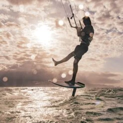 Naish 2025 Hover Kite Mother Chip - 130cm Pocket Foil Board 15 Naish 2025 Hover Kite Mother Chip - 130cm Pocket Foil Board -Kite Boarding Shop naish 2025 hover mother chip foil board 8