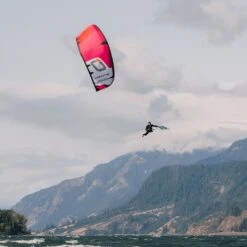 Ozone Enduro V5 Freeride Kite 16 Ozone Enduro V5 Freeride Kite -Kite Boarding Shop ozone enduro v5 size 7