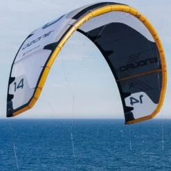 Ozone Enduro V5 Ultra X - Aluula Frame - Freeride Kite 15 Ozone Enduro V5 Ultra X - Aluula Frame - Freeride Kite -Kite Boarding Shop ozone enduro v5 ultra x size 6