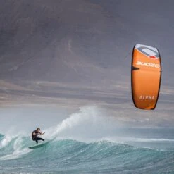 Ozone Alpha V2 Performance Single Strut Kite - 35% Off -Kite Boarding Shop ozone alpha v2 size bar 6