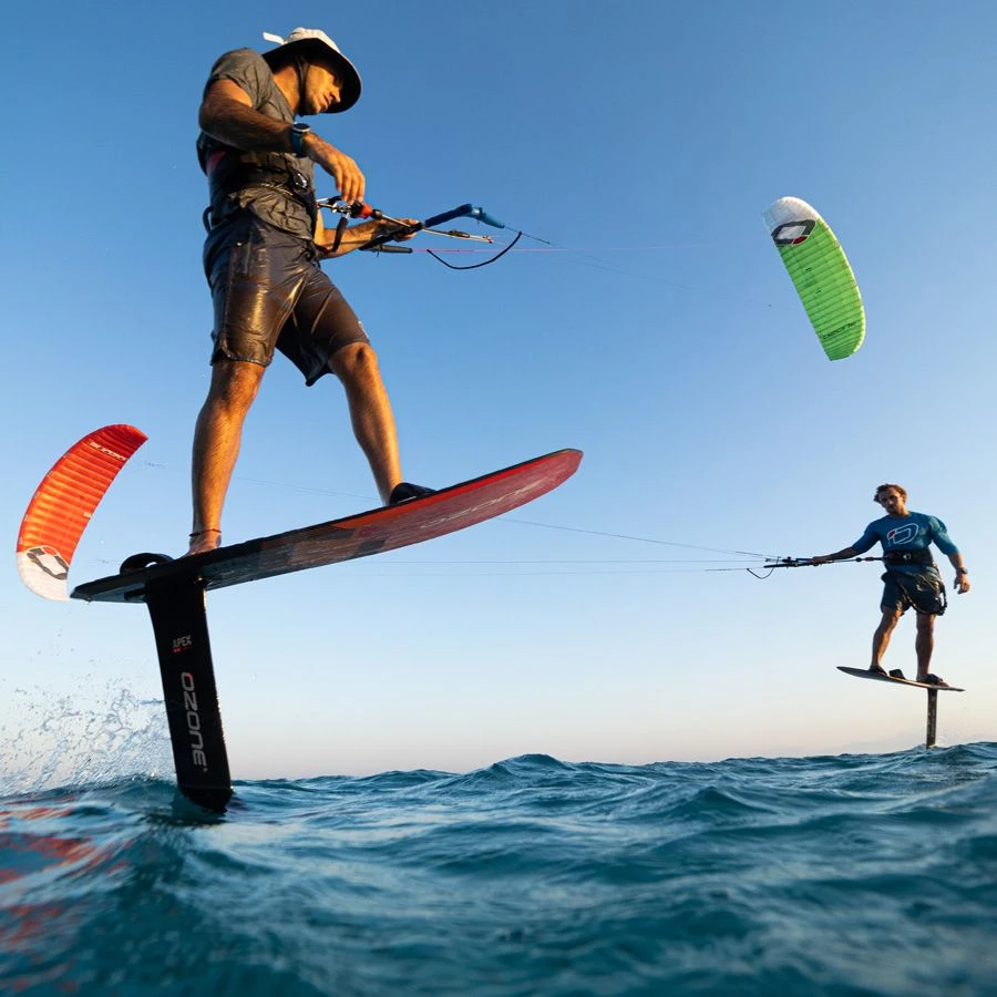 Ozone Hyperlink V3 Convertible Open/Closed Cell Foil Kite - 30% Off 5 Ozone Hyperlink V3 Convertible Open/Closed Cell Foil Kite - 30% Off - Image 5